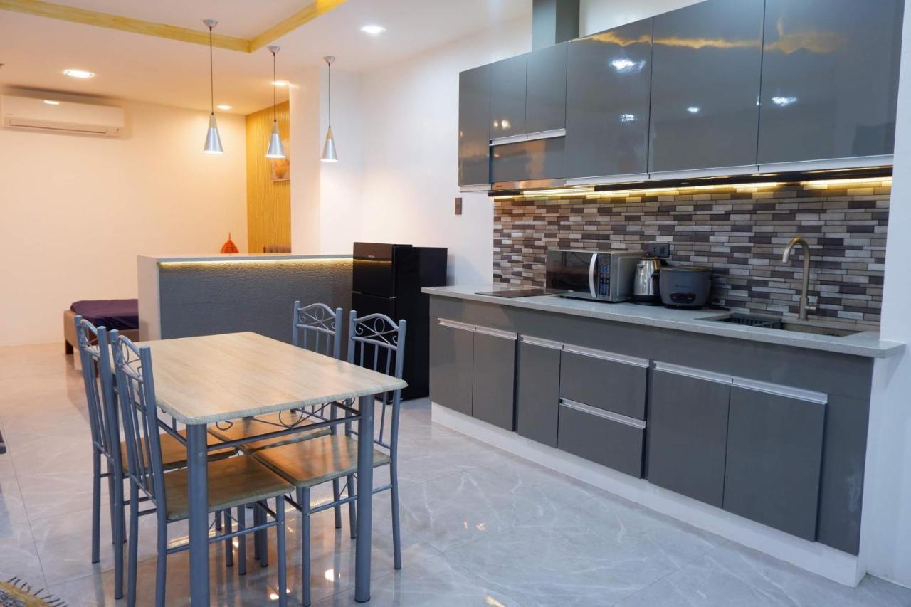Cozy Entire Condo Unit With Pool Access Анхелес Экстерьер фото